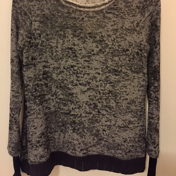 Pete Collection Sweater NWT - Picture 2 of 4